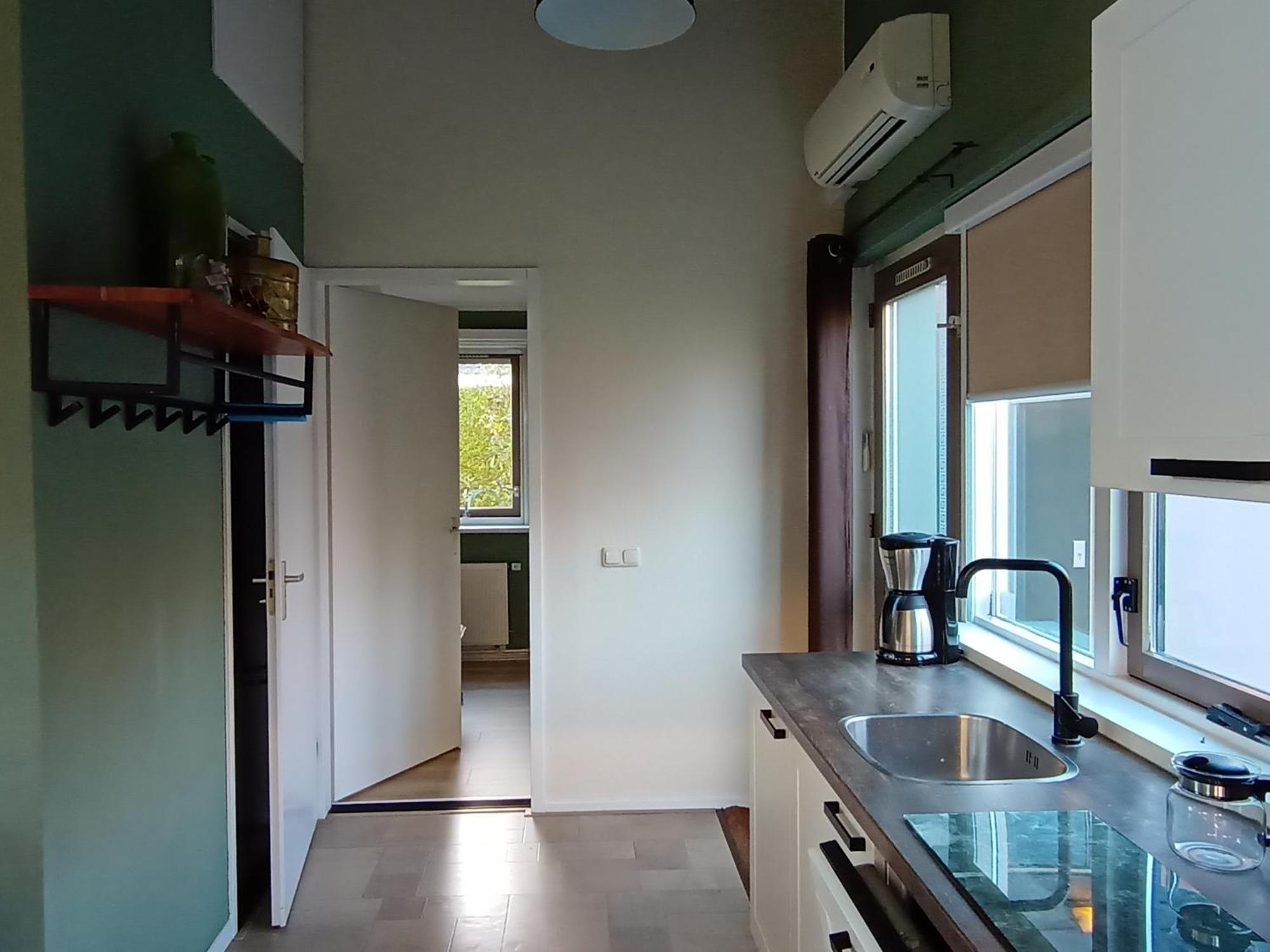 Vakantiewoning Met Serre En Airconditioning Tzummarum Esterno foto